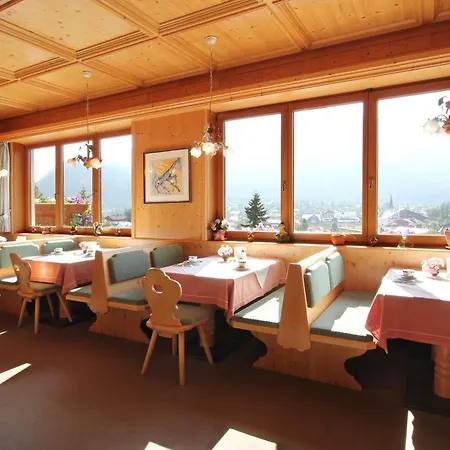 Aalto Panorama Hotell 4*